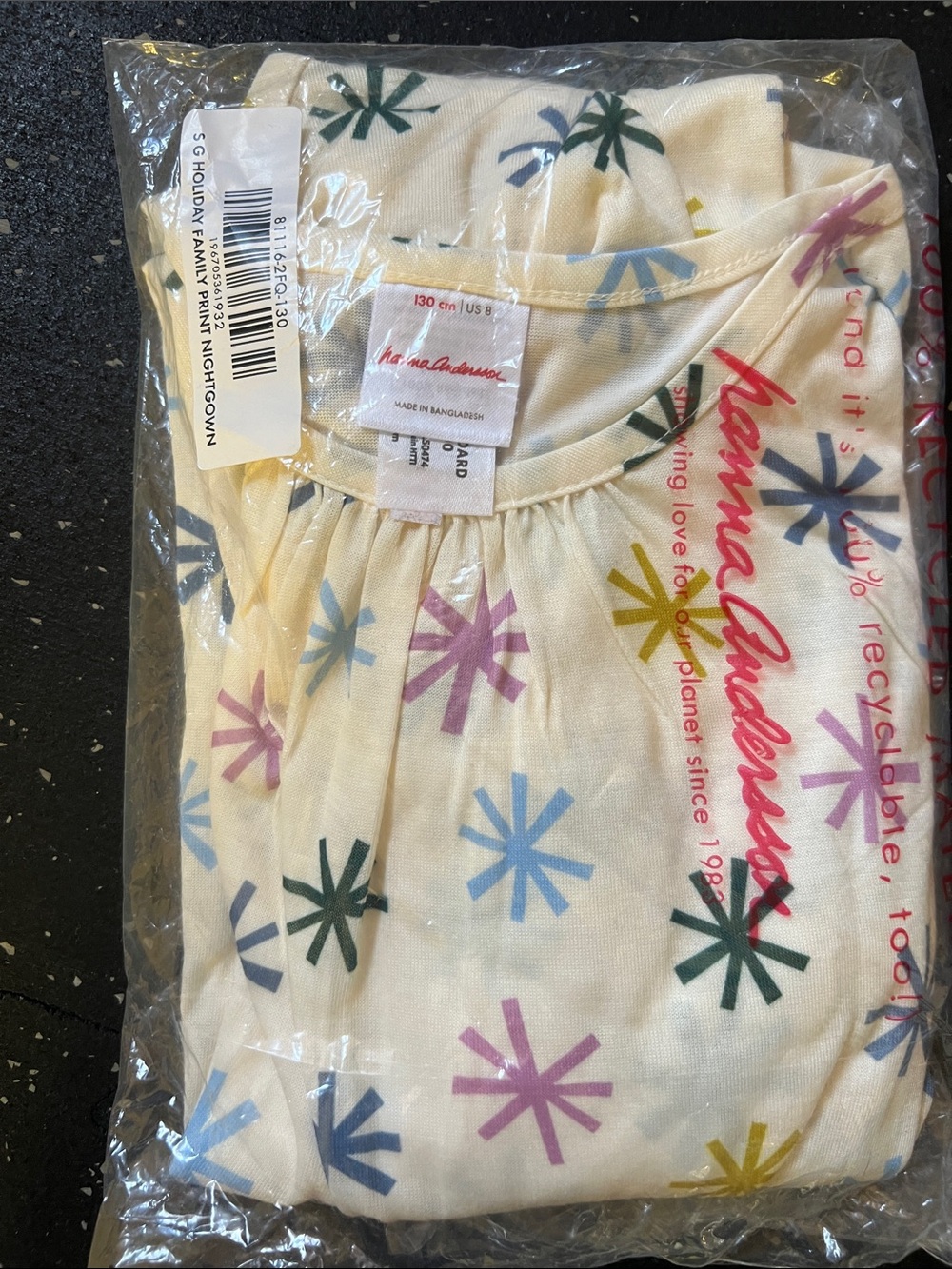 Hanna Andersson Cream Nightgown with Multicolor Starburst Print